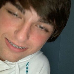 Meet your Posher, Cameron